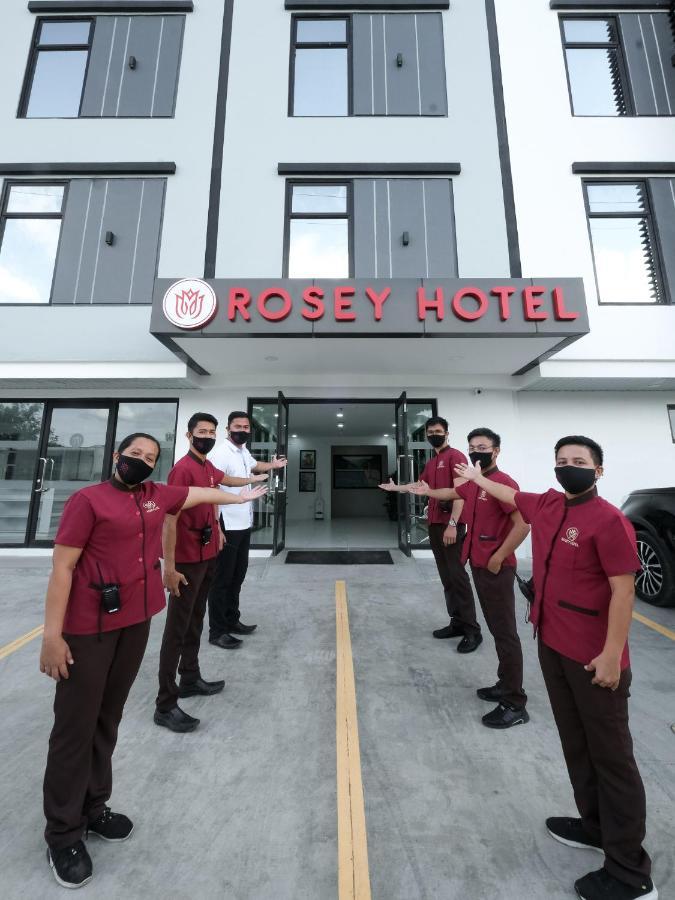 Rosey Hotel Cabanatuan Extérieur photo