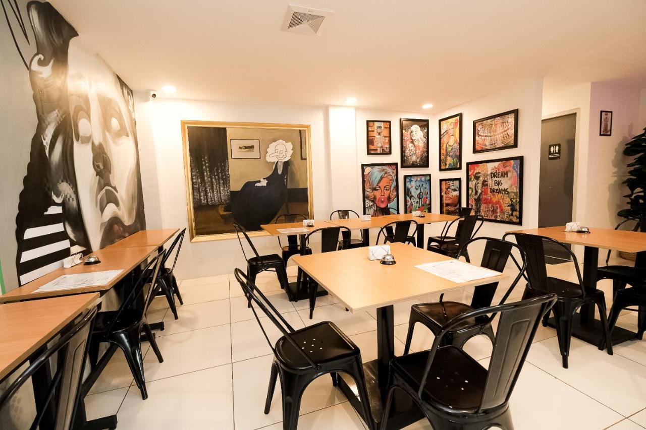 Rosey Hotel Cabanatuan Extérieur photo