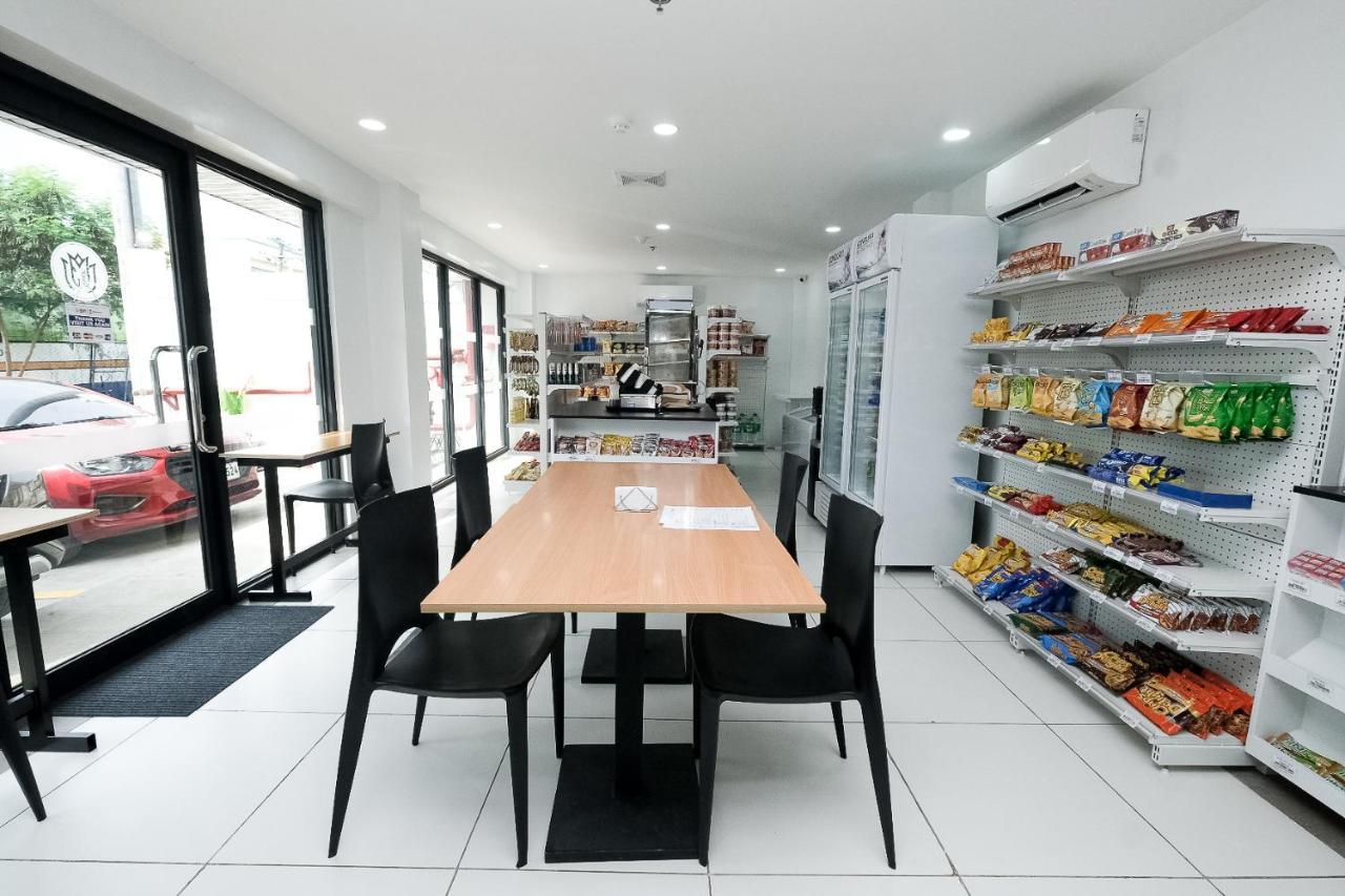 Rosey Hotel Cabanatuan Extérieur photo