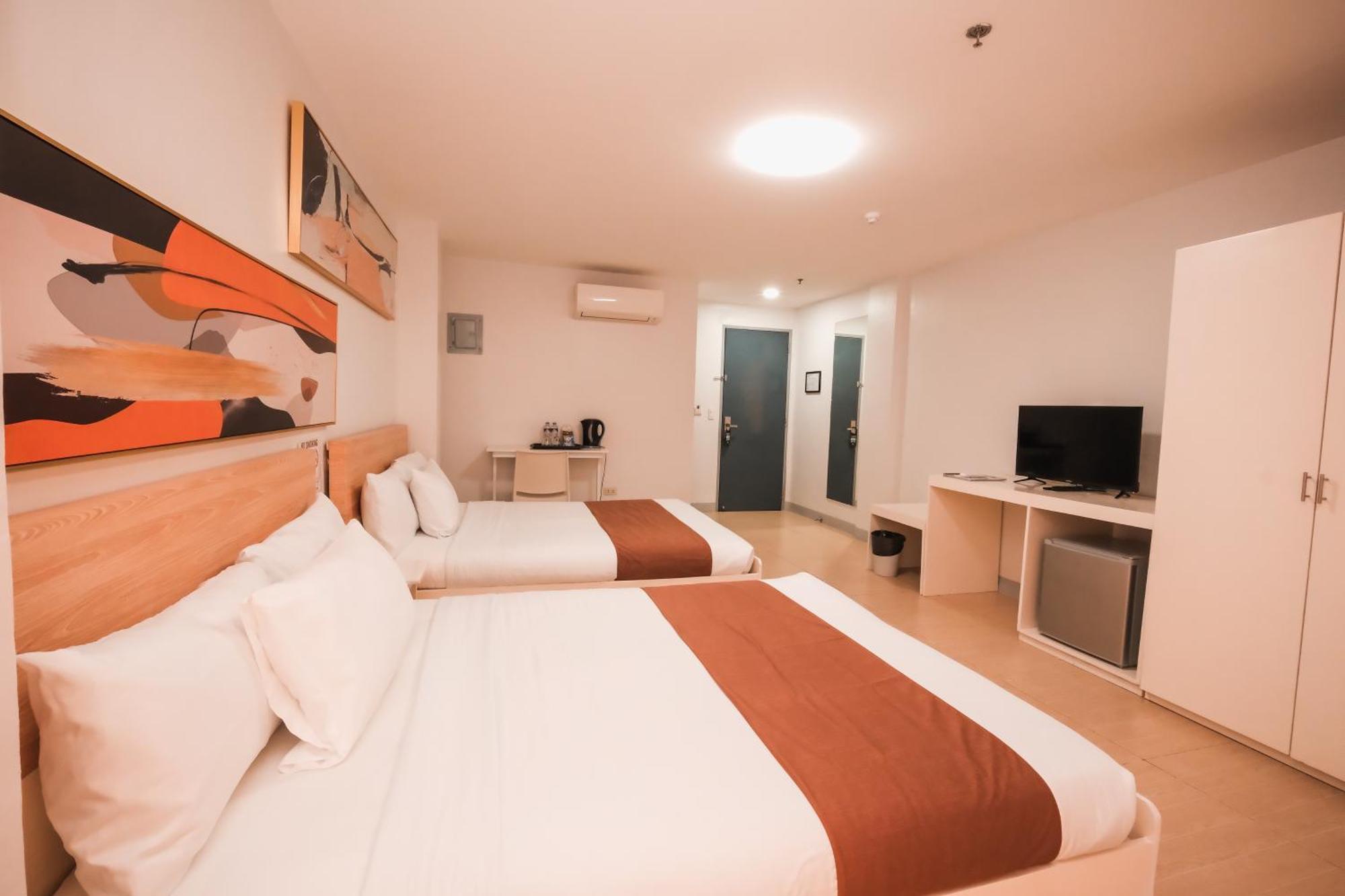 Rosey Hotel Cabanatuan Extérieur photo